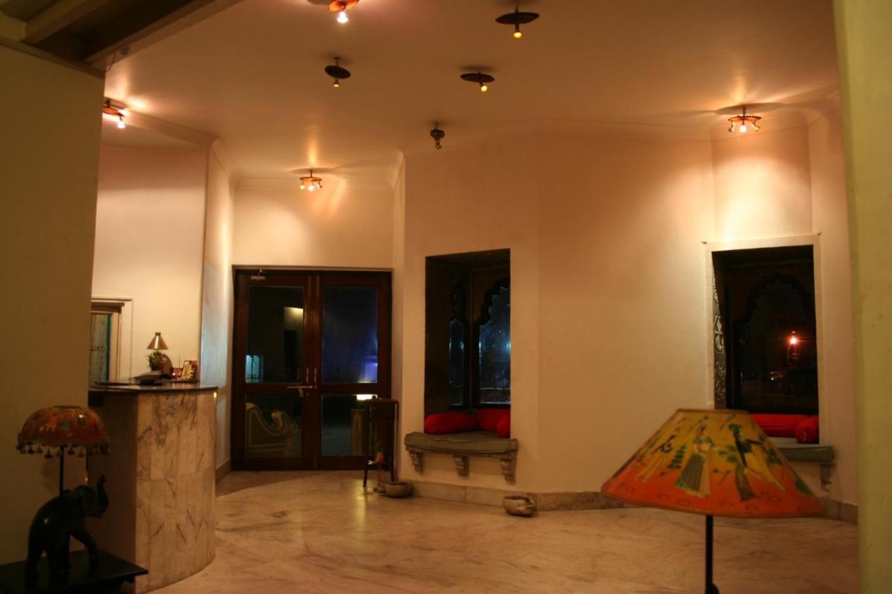 Pratap Palace Chittorgarh Exteriör bild